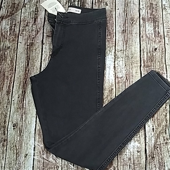 ASOS Denim - Asos high-waisted black jeans size 26/30
